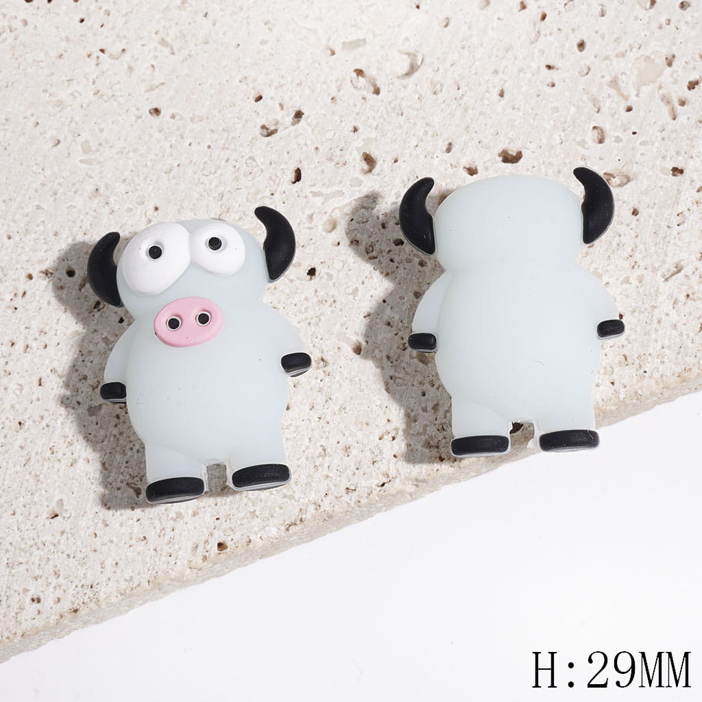 3D Funny Cattle Calf with Big Eyes and Pink Nose Silicone Focal Beads, Height 29MM, Multi-Color