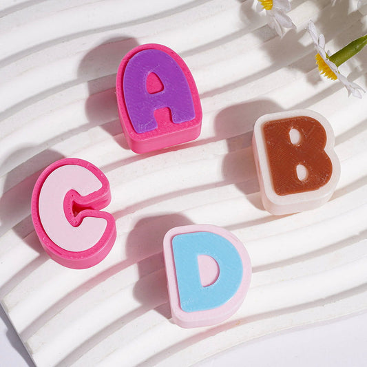 Two-Layer English Alphabet All Letters A–Z Acrylic Beads, Horizontal Hole, Assorted Colors, Random Mix  (The Hole Diameter is Around 5MM)