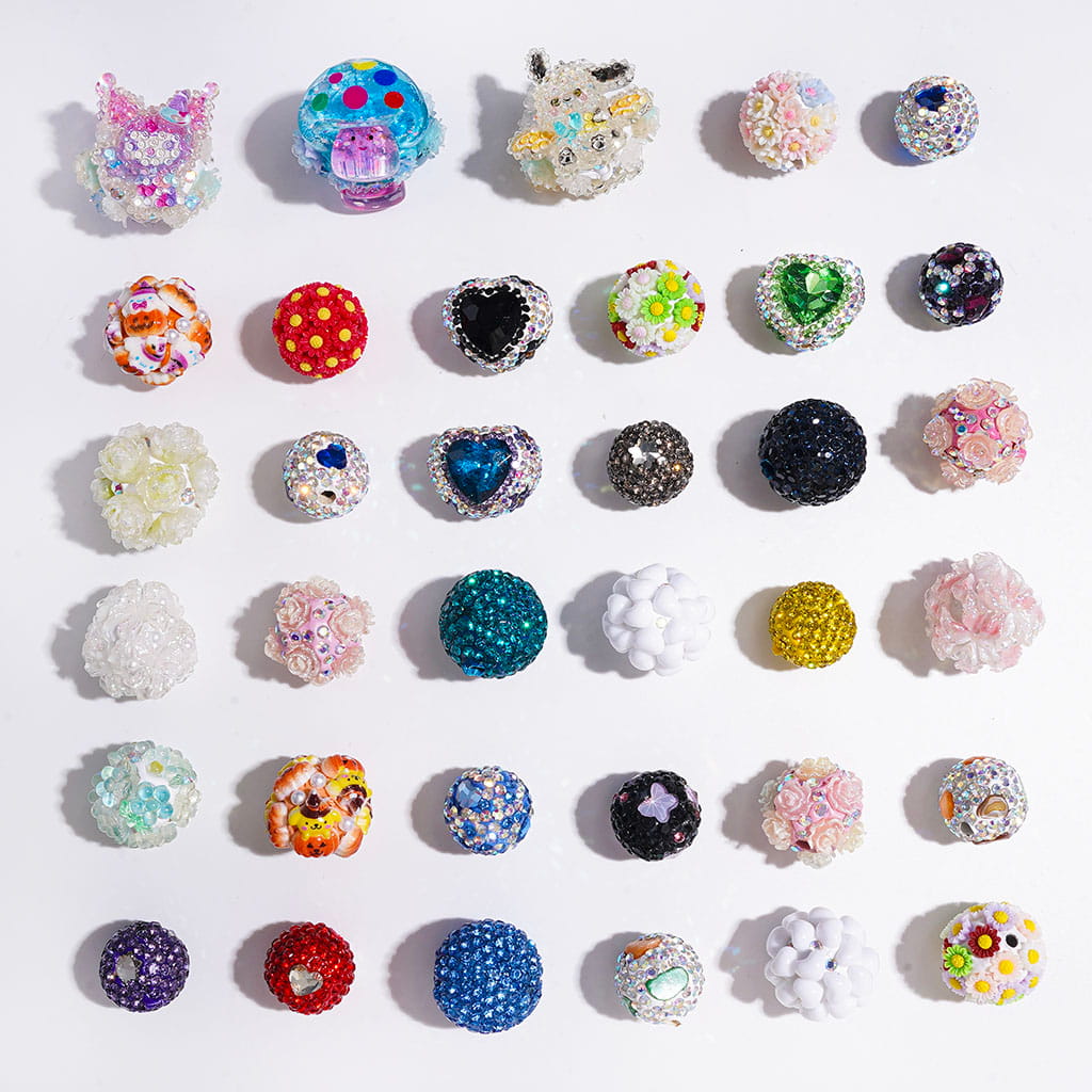 Assorted Style with Sparkling Rhinestone Clay Beads Series, Random Mix