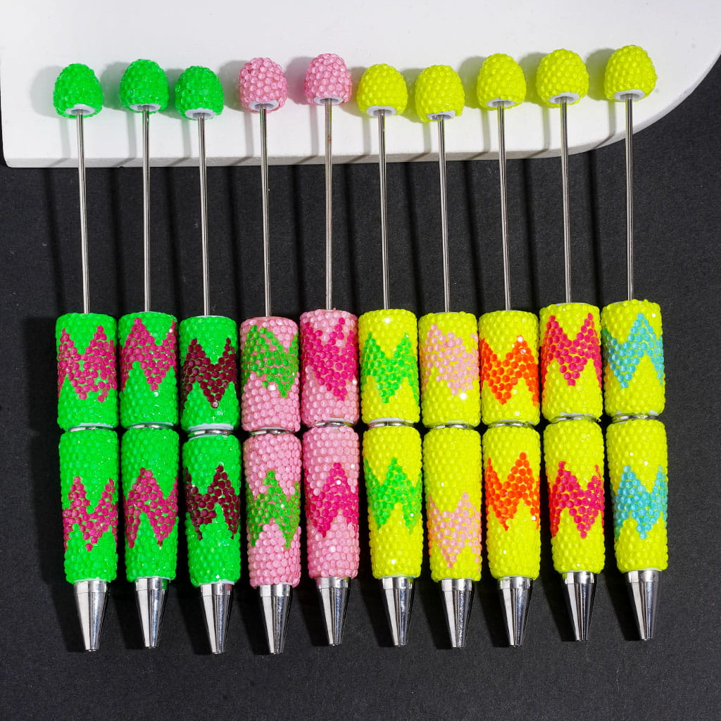 Fluorescent Rhinestone Beadable Clay Pens with in Horizontal Wavy Shape, Multi-Color Random Mix