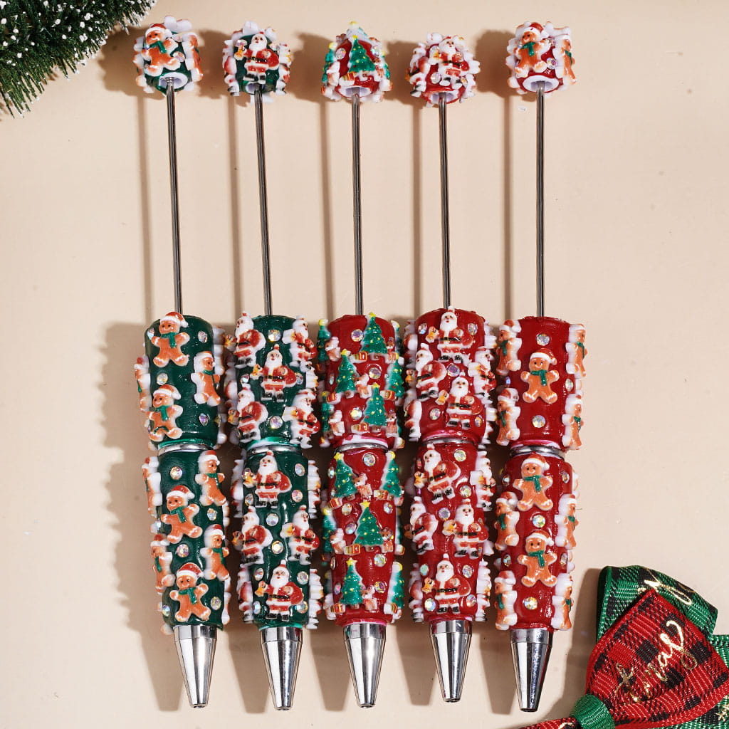Red & Green Base Christmas Series Santa Claus, Gingerbread Man & Christmas Tree Design with AB Rhinestones, Beadable Clay Pens, Assorted Colors, Random Mix