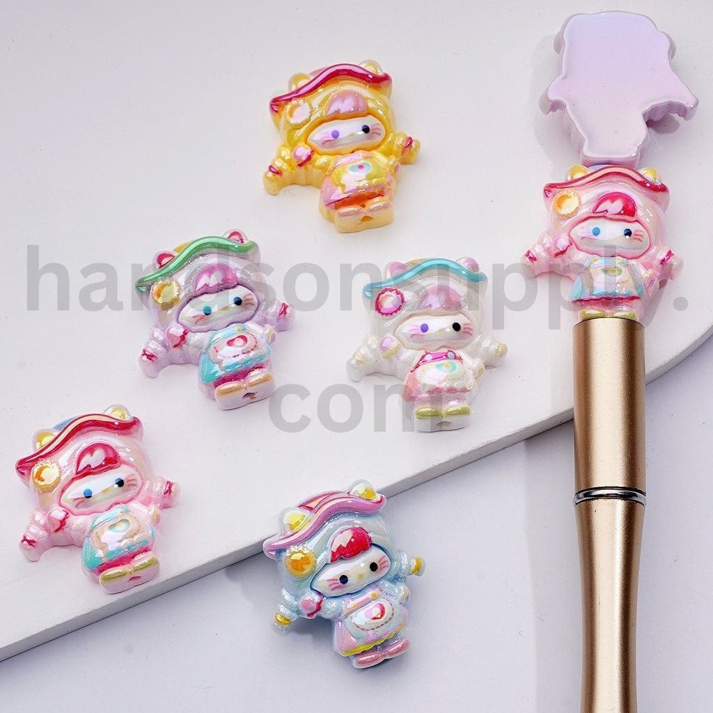 Cute Cat Character Acrylic Beads with UV Coating, Around 26×28MM, Random Mix
