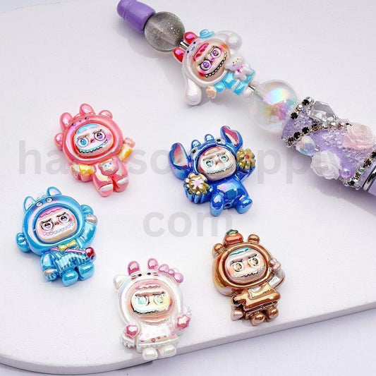 Cartoon Character Acrylic Beads UV Coated Stitc, Cinnamonrol, HK Kitten with Labub Face 21*25MM, Random Mix
