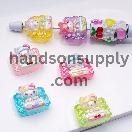 Girls Sit on Cakes Cute Acrylic Beads, Around 25*22MM, Random Mix