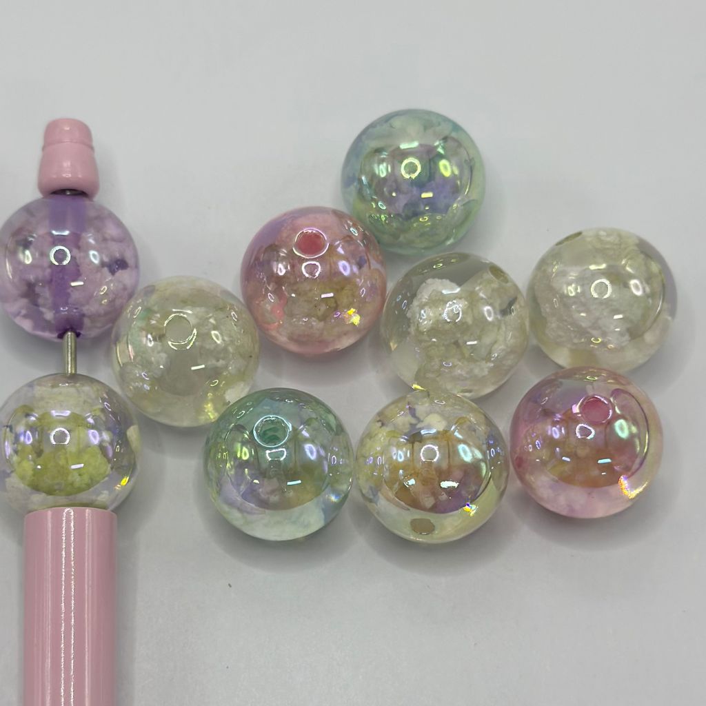 UV Finish Large Acrylic Beads Cloud See-through Clear Transparent 20mm Random Mix