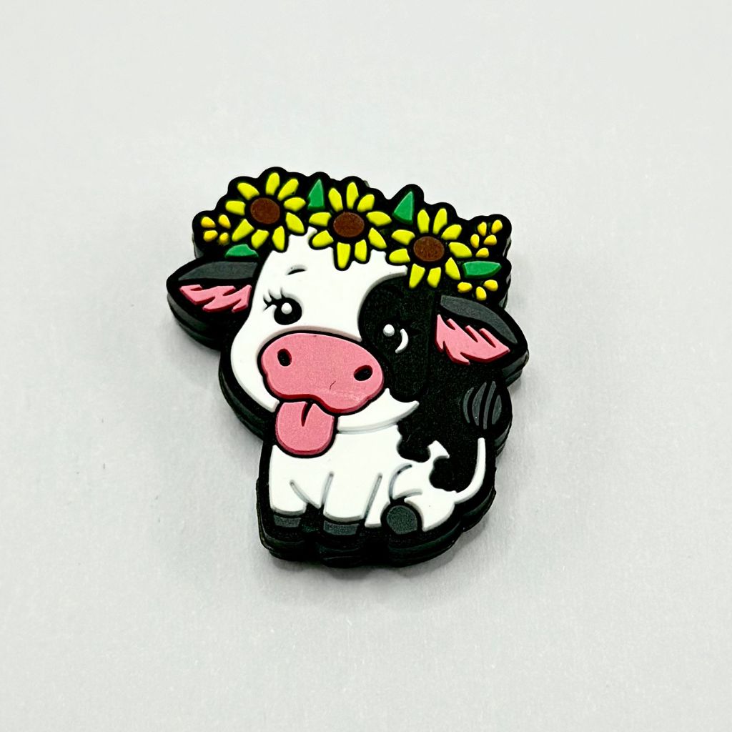 Garland Cute Cow Calf Tongue Out Silicone Focal Beads