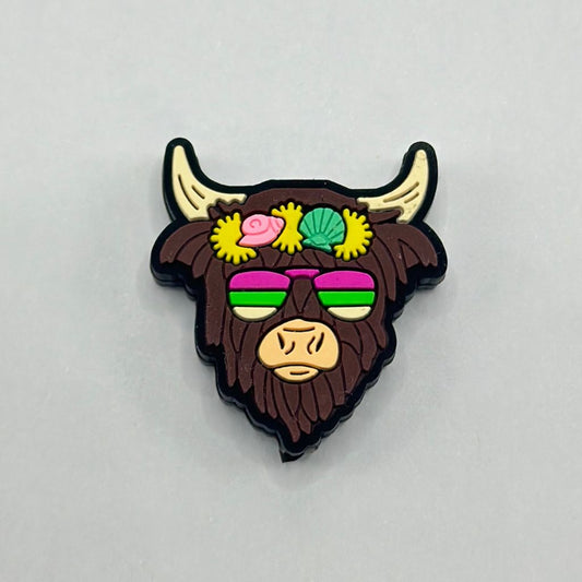 Highland Cute Cow with Sunglasses, Yellow Flowers,Wreath and Seashell Silicone Focal Beads