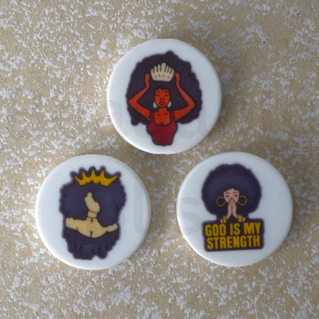 God is My Strength Women Ladies Round Silicone Focal Beads, Random Mix