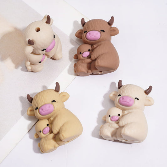 3D Cute Highland Cow with Baby Calf Design, Mother Day, Silicone Focal Beads, Random Mix