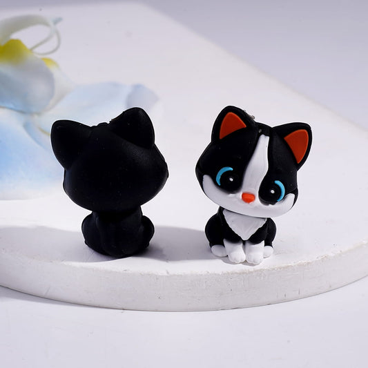 3D Cute Adorable Animal Bicolor Cat in Sitting Position Silicone Focal Beads