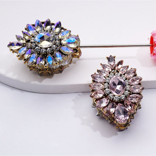 Elegant Gold Alloy Oval Flower – Sparkling Rhinestones & Decorative Clay Beads (Approx. 38×28×23MM)