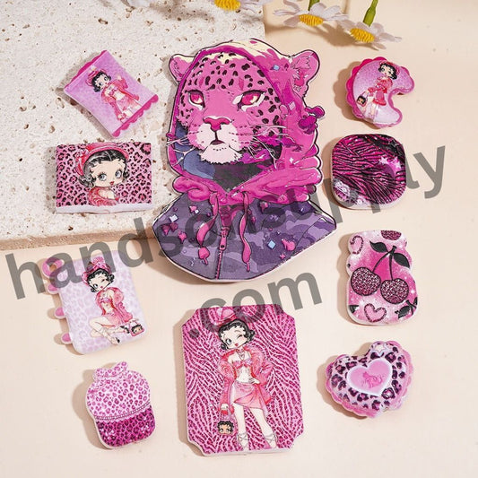 Old Girl Character Print Pink Fashion Theme Acrylic Beads Pendants, Assorted Shapes, Random Mix