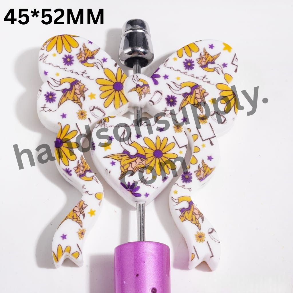 Minnesota American Football Team Collection with Flat Heart & Bowtie-Shaped Silicone Focal Beads, 45*52MM