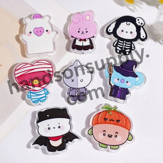 Spooky Korean Boy Group Halloween Costume Cartoon Character Acrylic Beads, Large Size, Random Mix