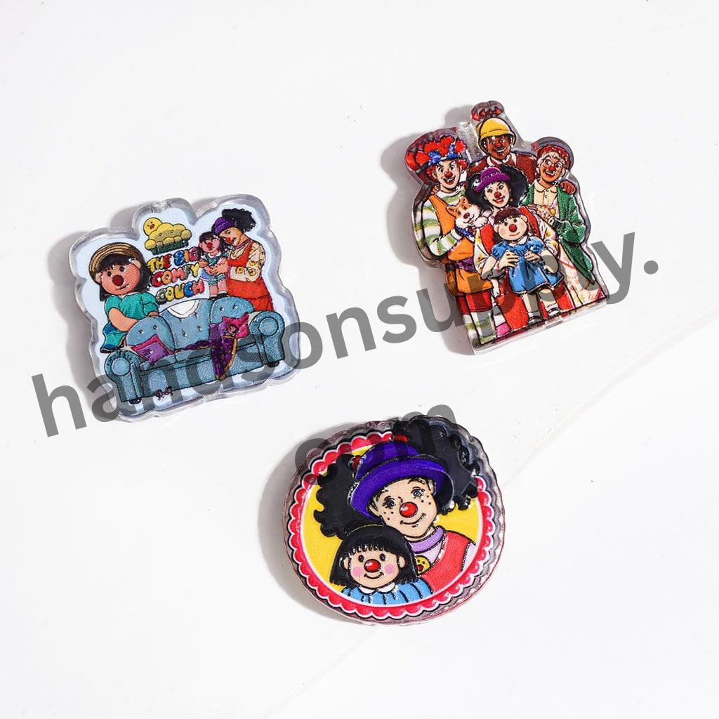Preschool TV Show Clown Character Series Semi-Clear Acrylic Beads with Sofa Designs, Random Mix