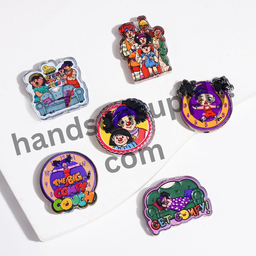 Preschool TV Show Clown Character Series Semi-Clear Acrylic Beads with Sofa Designs, Random Mix