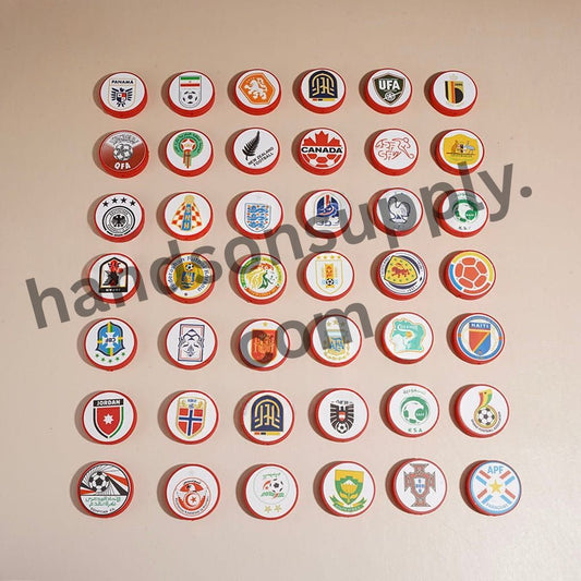 International Football Team Logo Print Flat Round Shape, Silicone Focal Beads Random Mix