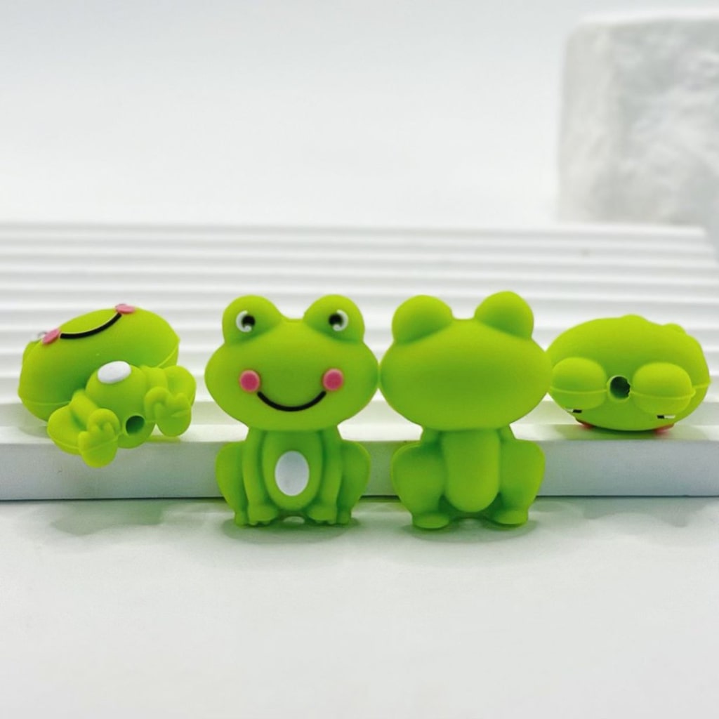 3D Kawaii Cute Mini Green Frog Silicone Focal Beads