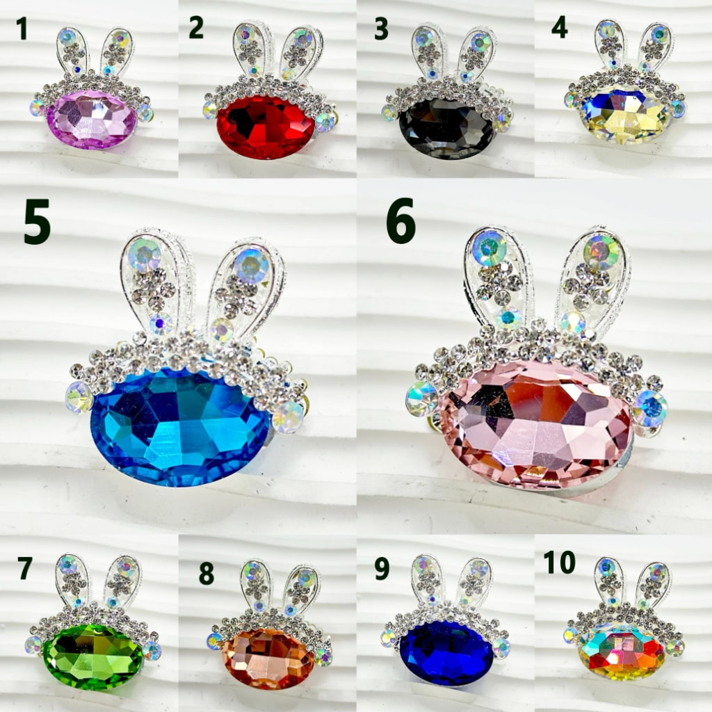 Silver Hollow Alloy Bunny Rabbit Head with Exquisite Bling Bling  AB Clear Rhinestones Large Oval Diamond Beads, Around 33*36MM