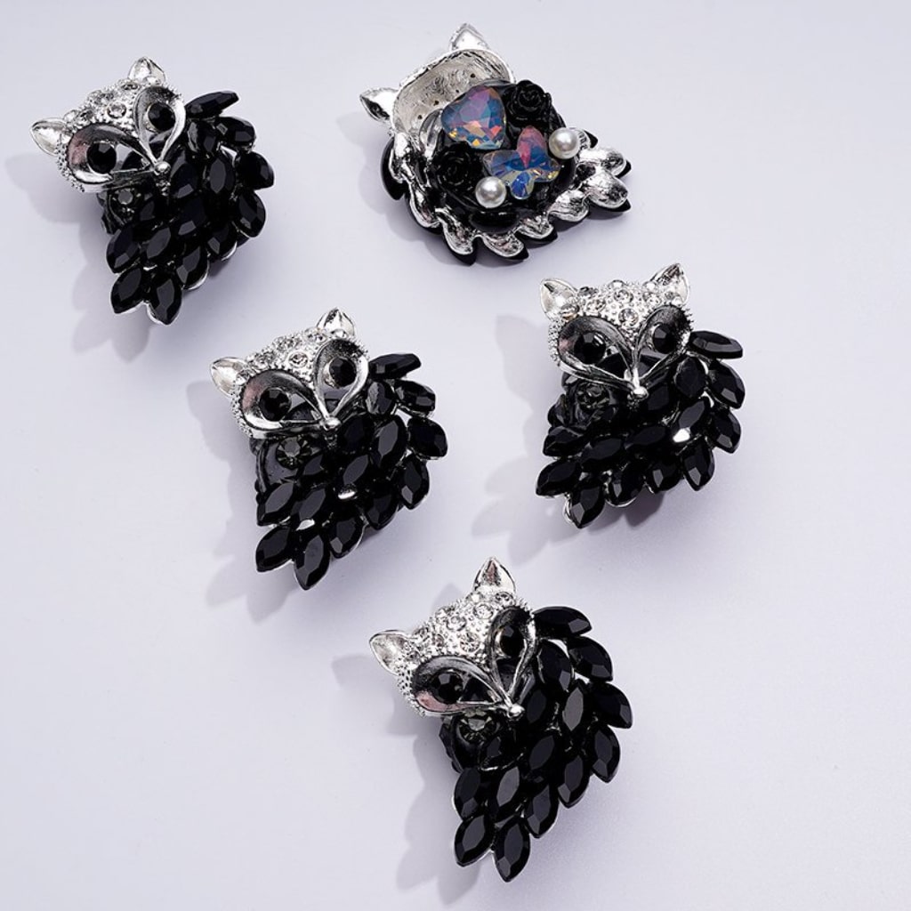 Elegant Silver Alloy Fox with Sparkling Rhinestones, White Pearls & Charming Hearts, Butterflies & Flowers Adorned with Clay Beads Approx. 47x36MM