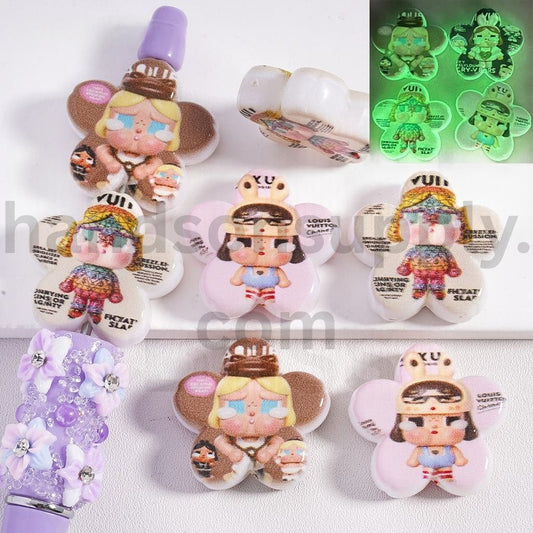Luminous Plum Blossom Flower Beads Crybab Pop Mar Print Acrylic Beads 21*21MM, Random Mix