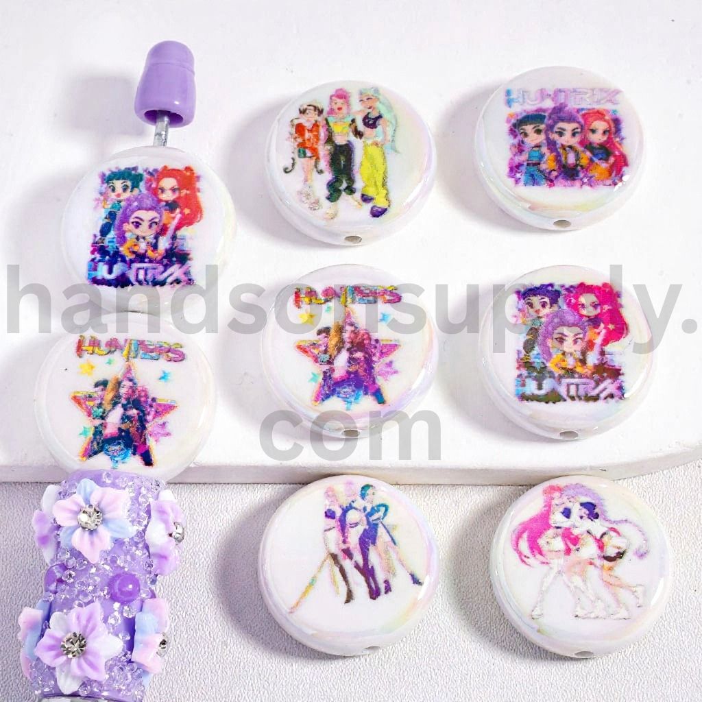UV Coated Hunt Hunte Pop Idol OMG Girl Group Flat Round Acrylic Beads 23MM, Random Mix
