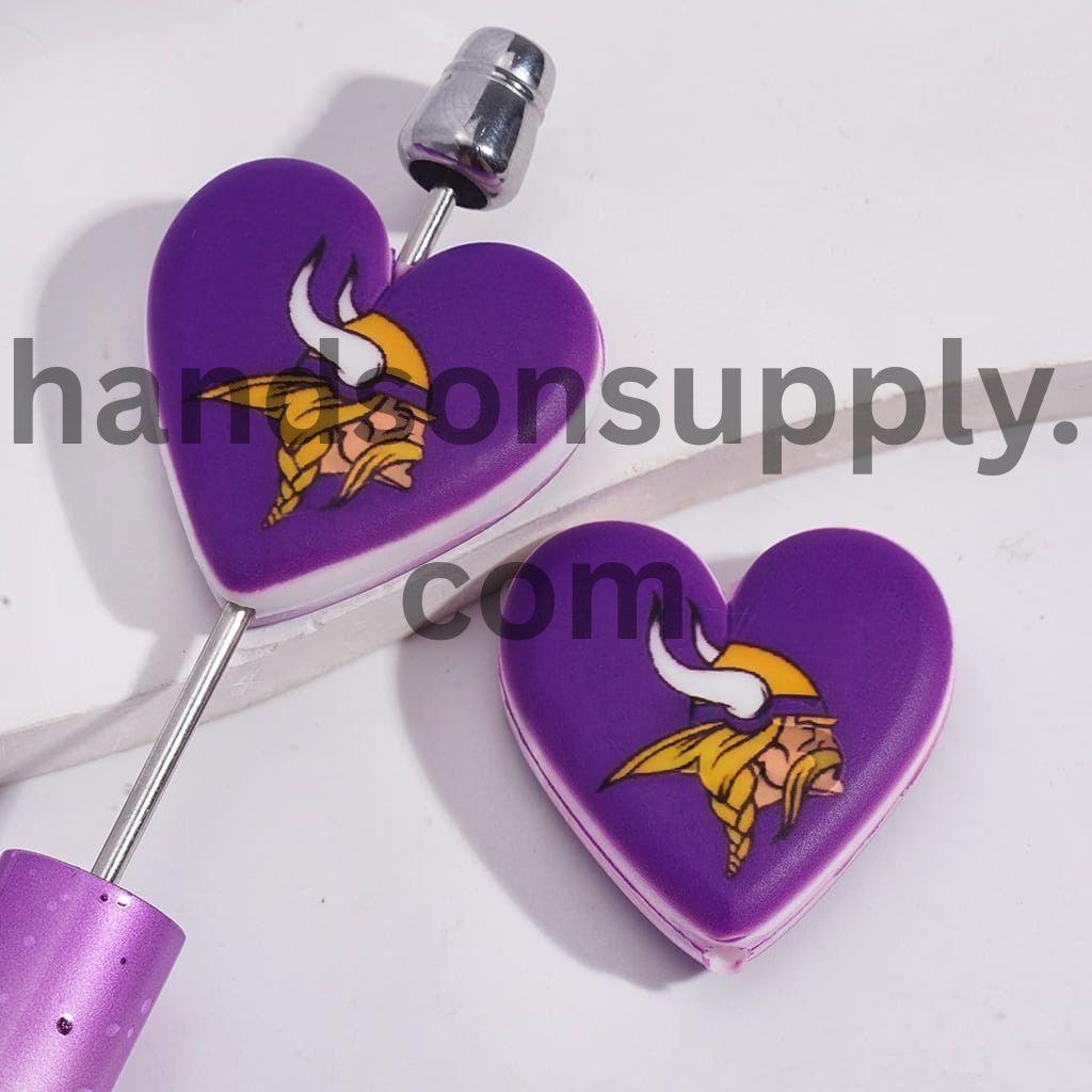 American Football Minnesota Pattern Sport Theme Flat Heart Shape Silicone Focal Bead