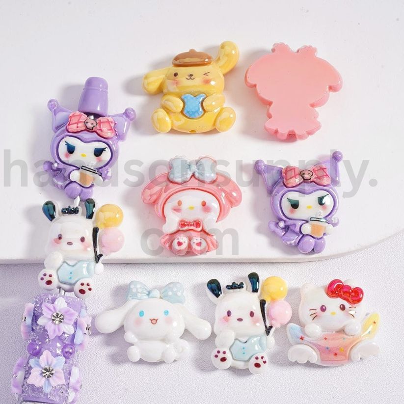 Luminous Adorable Family Cute Cat Character Kurom My Melod Pom Pom Puri Pochacc Cinnamonrol Flat Back  Acrylic Beads Random Mix