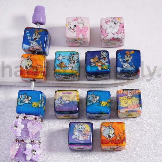 UV Coated Cartoon Cat & Mouse Jerr Prints Designs, Cube Square Acrylic Beads 14MM Random Mix