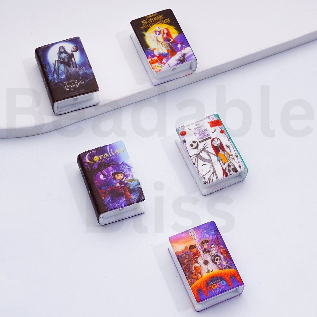 3D Adhesive Mould Spooky Books Sparkle Corps Brid Coralin Coc Books Silicone Focal, Random Mix