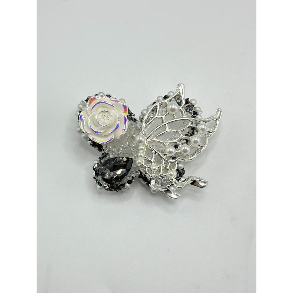 Alloy Butterfly with Pearls Fancy Silver Large Flower Rhinestone Sugar Acrylic Beads, 60*46MM