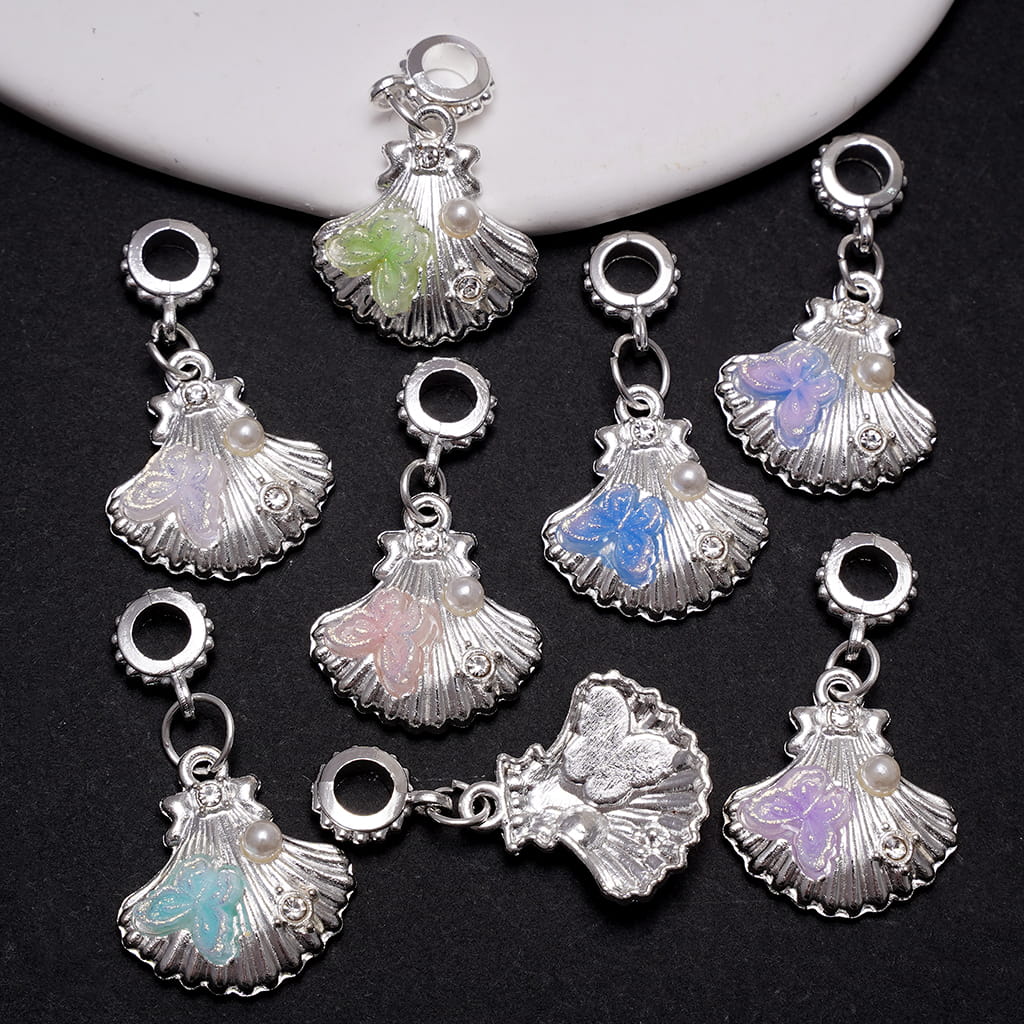 Alloy Bail Loop Beads, Charm Pendants Seashell with Butterfly and White Pearl, Assorted Colors,  Random Mix