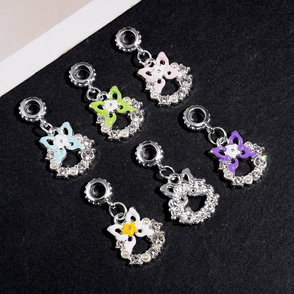 Butterfly Wreath with Clear Rhinestones & White Pearl Silver Metal Bail Beads Charm Pendant Jewelry Accessories Random Mix