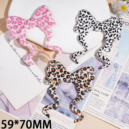 Bold Leopard Print Series Long Ribbon Bowtie Printed Silicone Focal Beads, 59*70MM, Multicolor, Random Mix