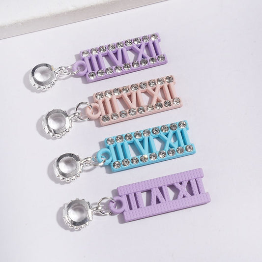 Stylish Number Design with Clear Rhinestones, Hollow Rectangle Alloy Bail Loop Beads & Charm Pendants, Jewelry Accessories, Multi-Color, Random Mix