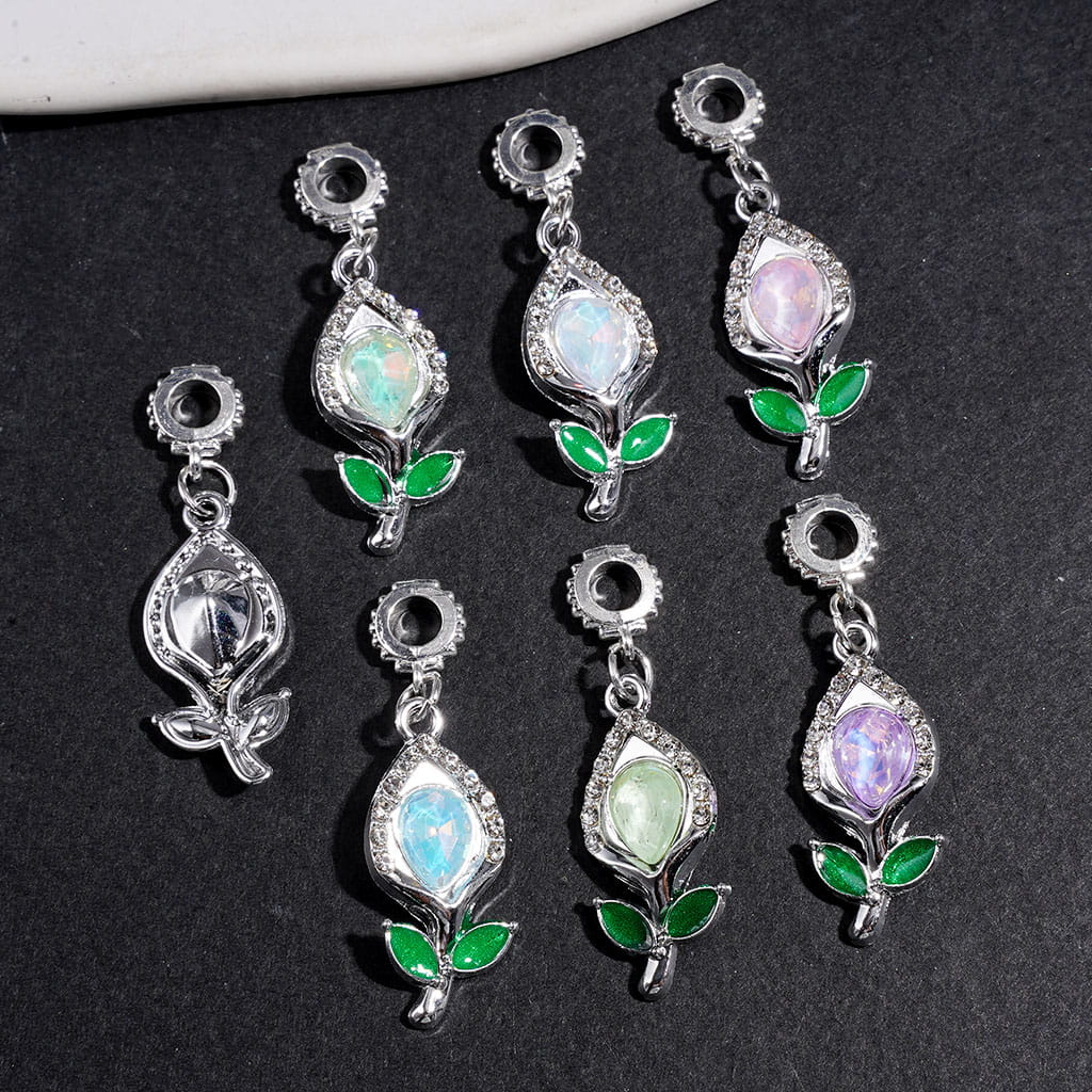 Elegant Tulip Flower with Green Leaves, Water Drop & Clear Rhinestone Alloy Bail Beads for Jewelry Accessories, Multicolor, Random Mix